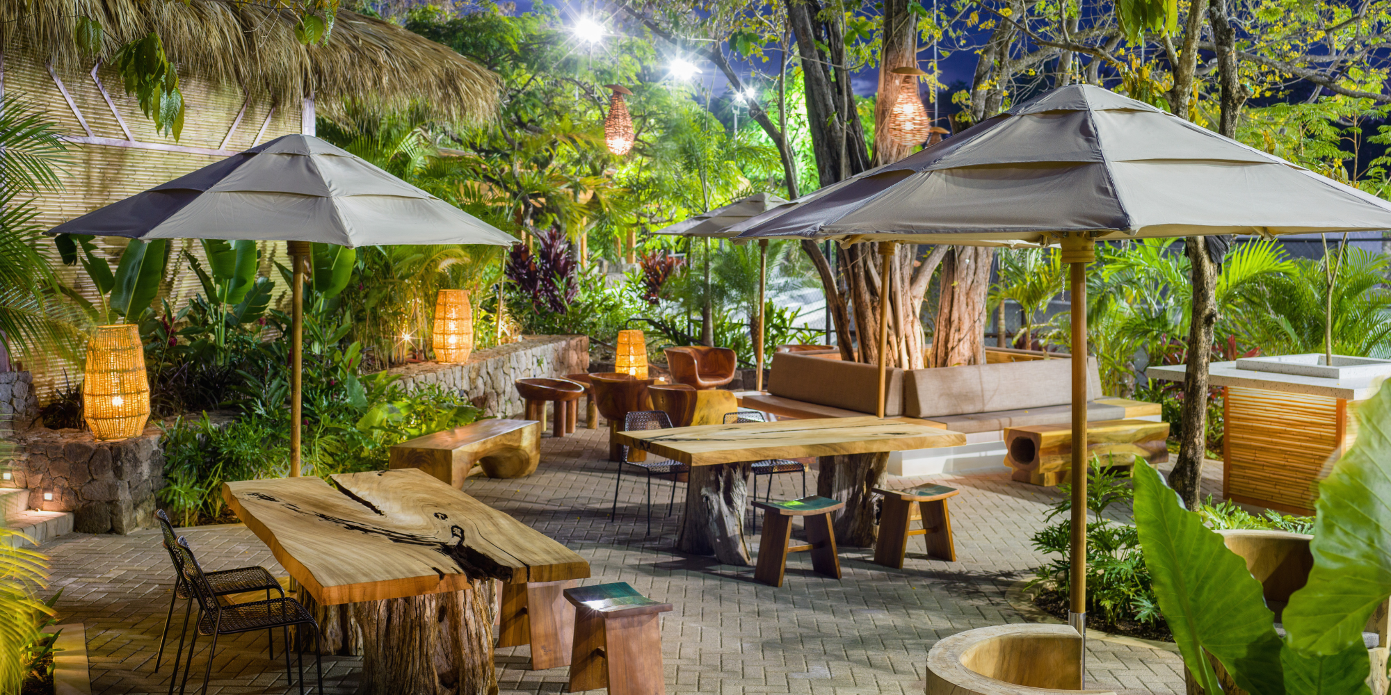 Four Seasons - Tap Bar